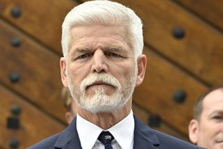 Petr Pavel stále odpovědi dluží - Novinky